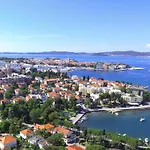 Bluebell Mit Privatem Parkplatz By Interhome 자다르