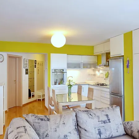 Bluebell Mit Privatem Parkplatz By Interhome Apartamento