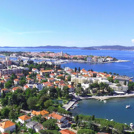 Bluebell Mit Privatem Parkplatz By Interhome Zadar
