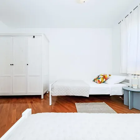 Bluebell Mit Privatem Parkplatz By Interhome Apartamento *